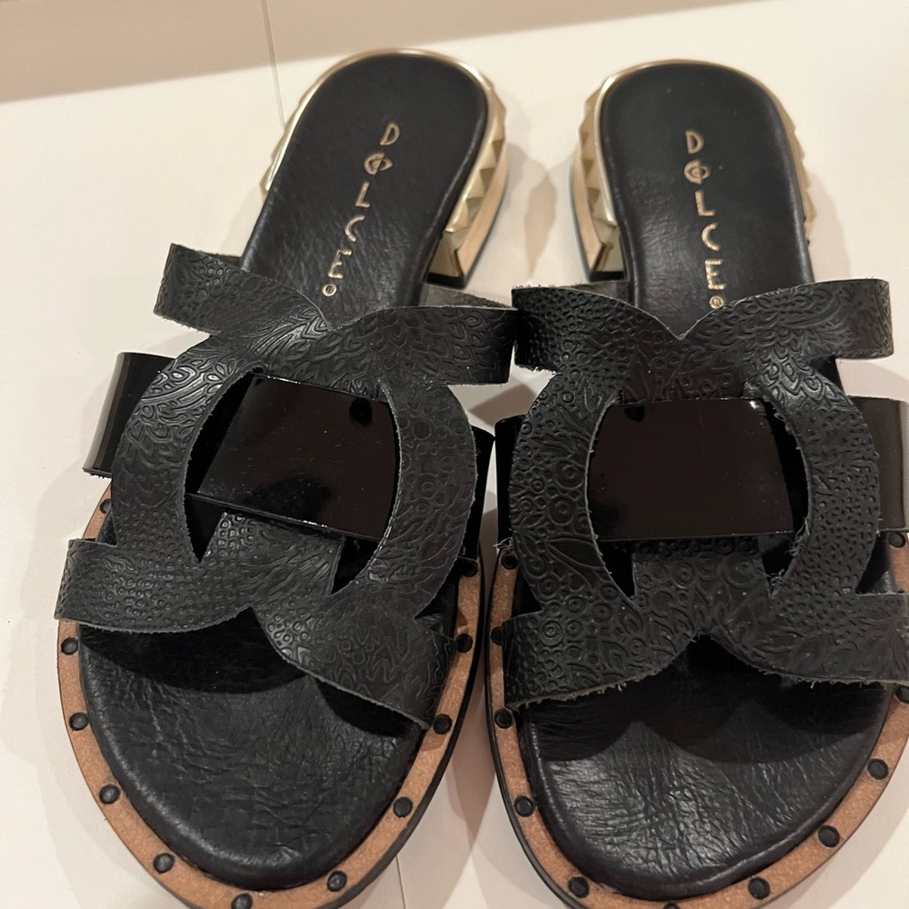 Comfortable flats